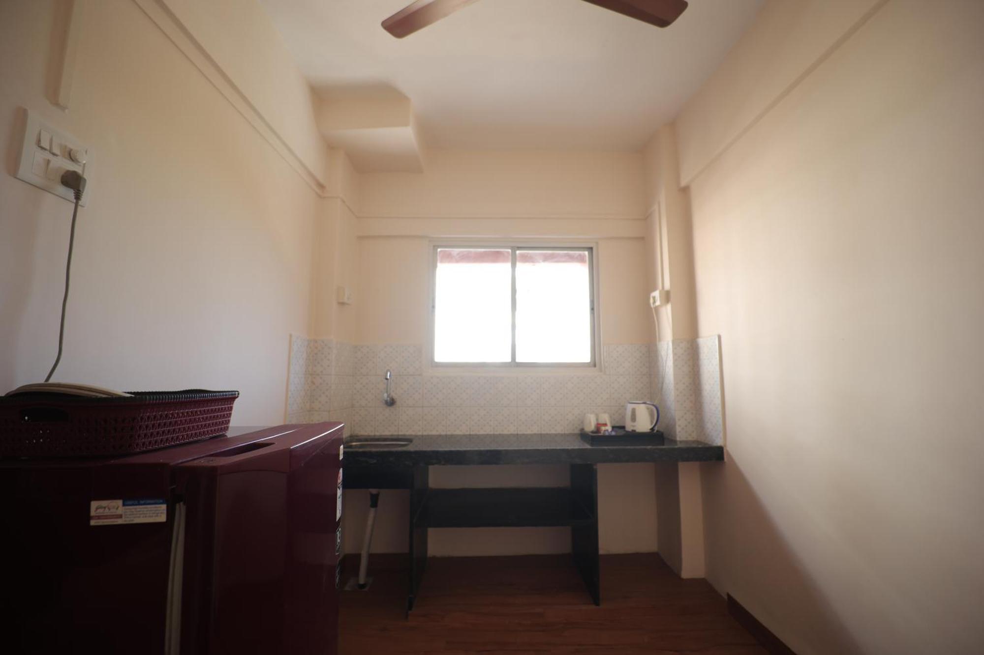 The Byke Studio Pure Veg Apartment, ثين المظهر الخارجي الصورة