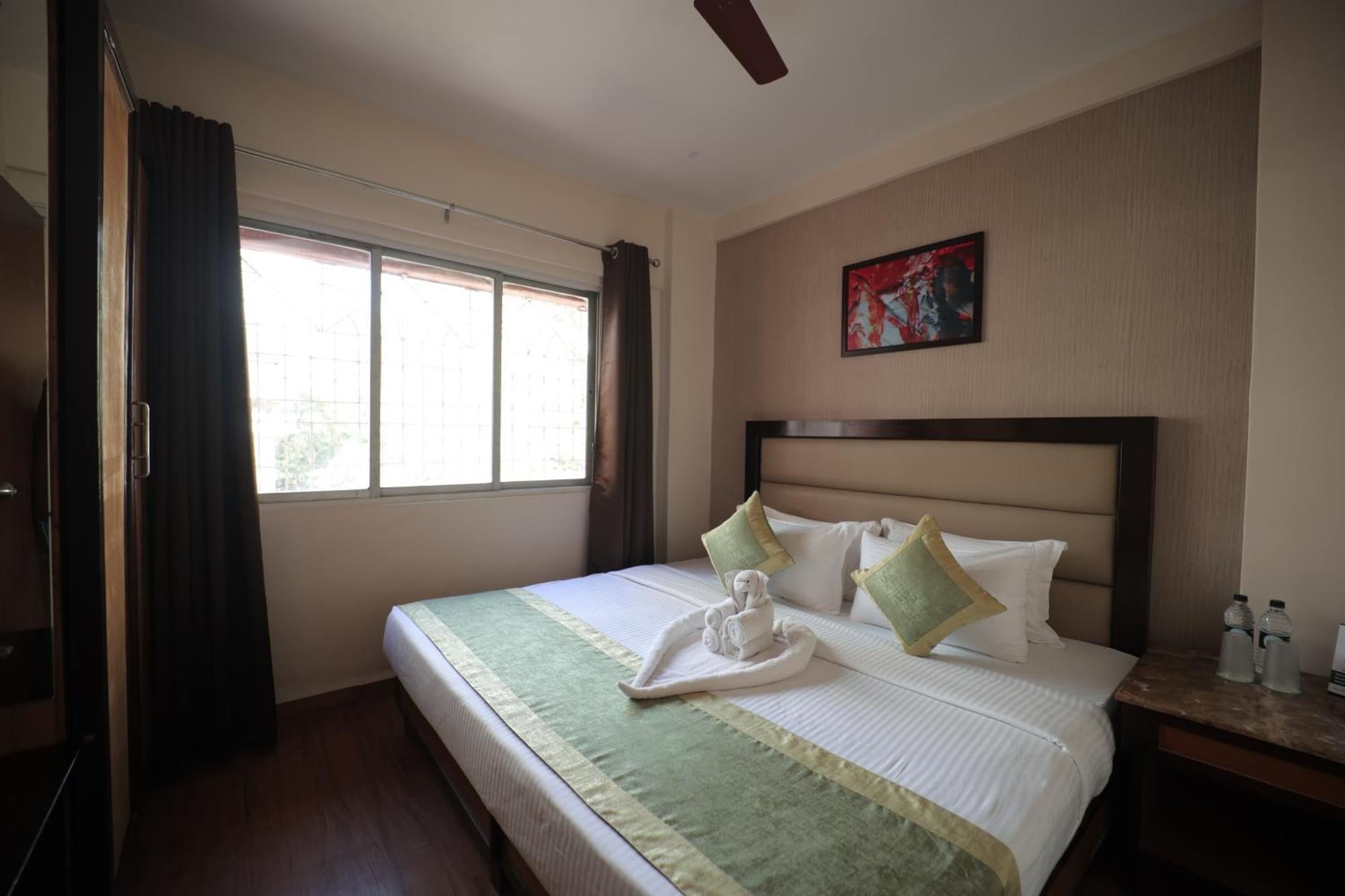 The Byke Studio Pure Veg Apartment, ثين المظهر الخارجي الصورة