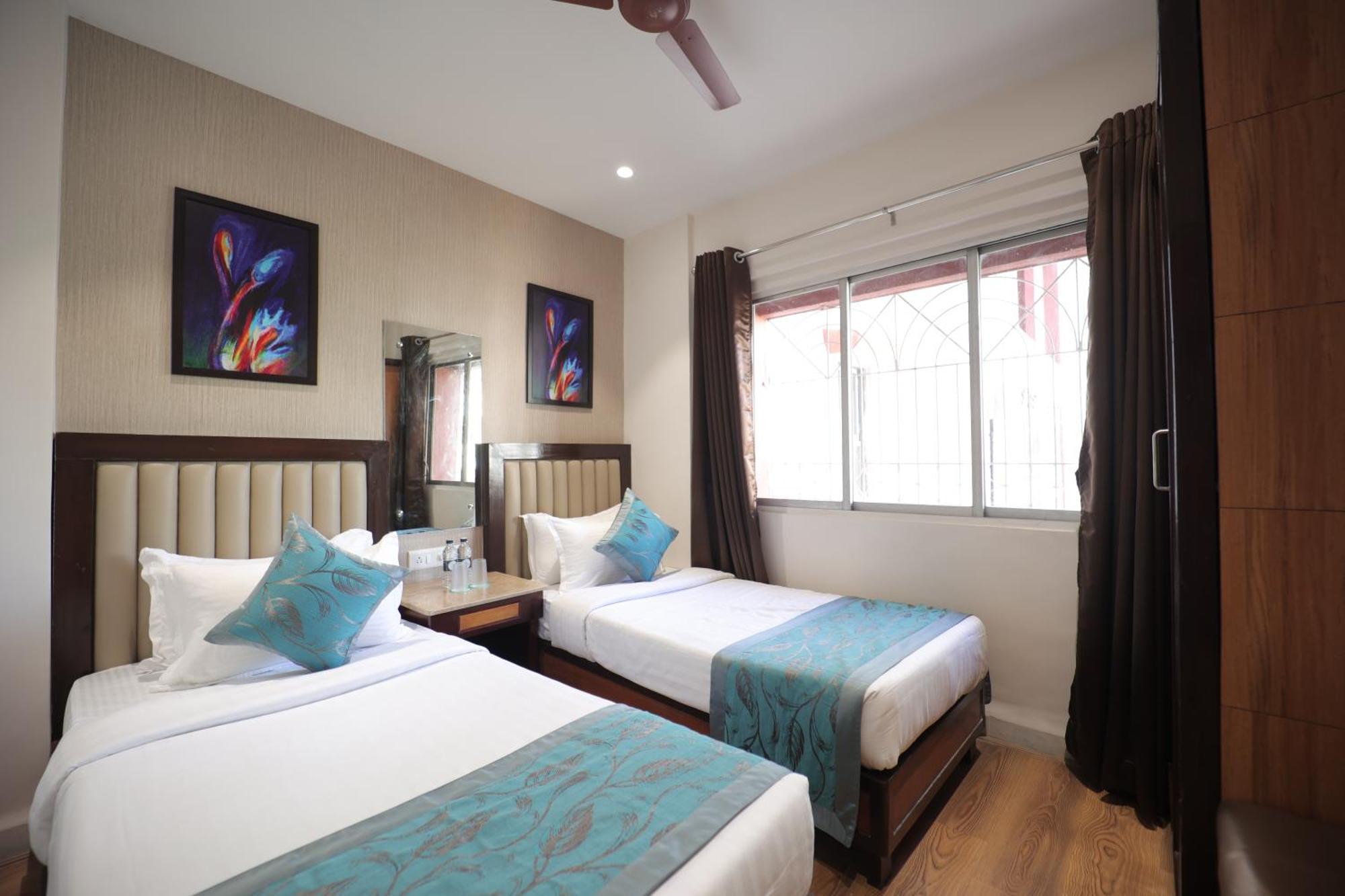 The Byke Studio Pure Veg Apartment, ثين المظهر الخارجي الصورة