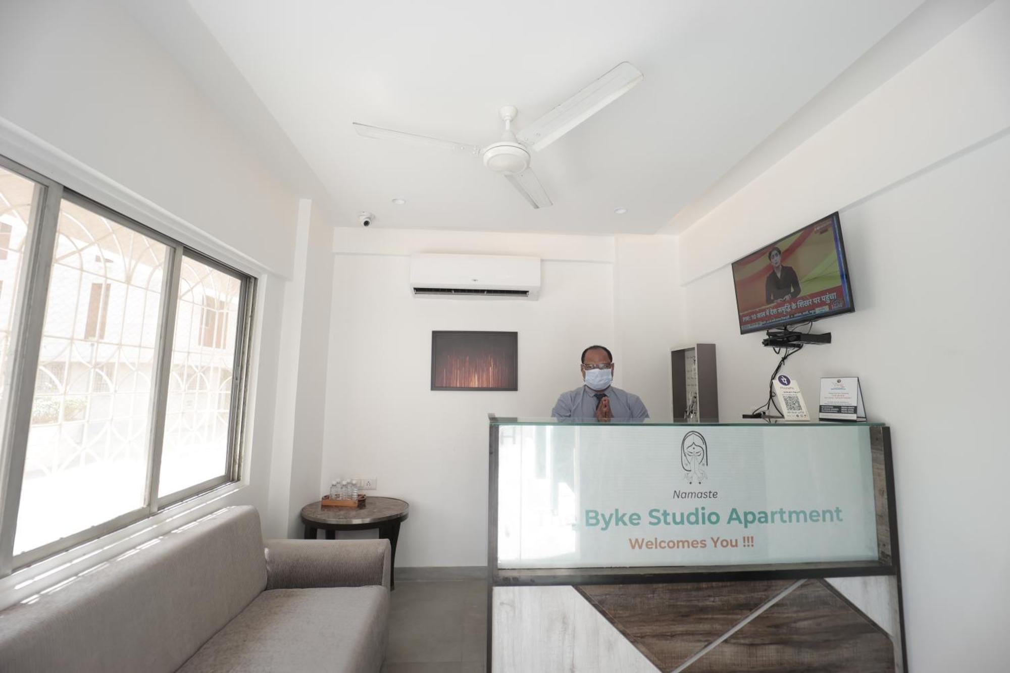 The Byke Studio Pure Veg Apartment, ثين المظهر الخارجي الصورة