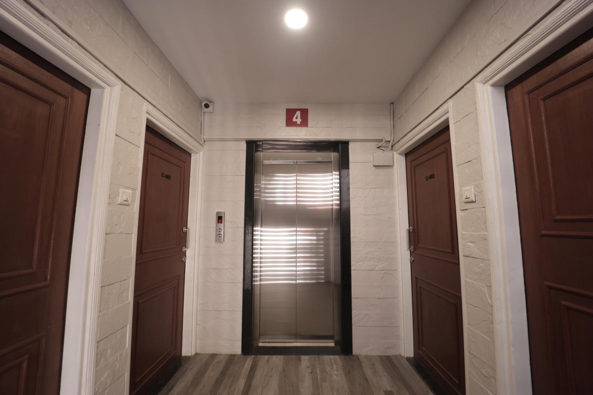 The Byke Studio Pure Veg Apartment, ثين المظهر الخارجي الصورة